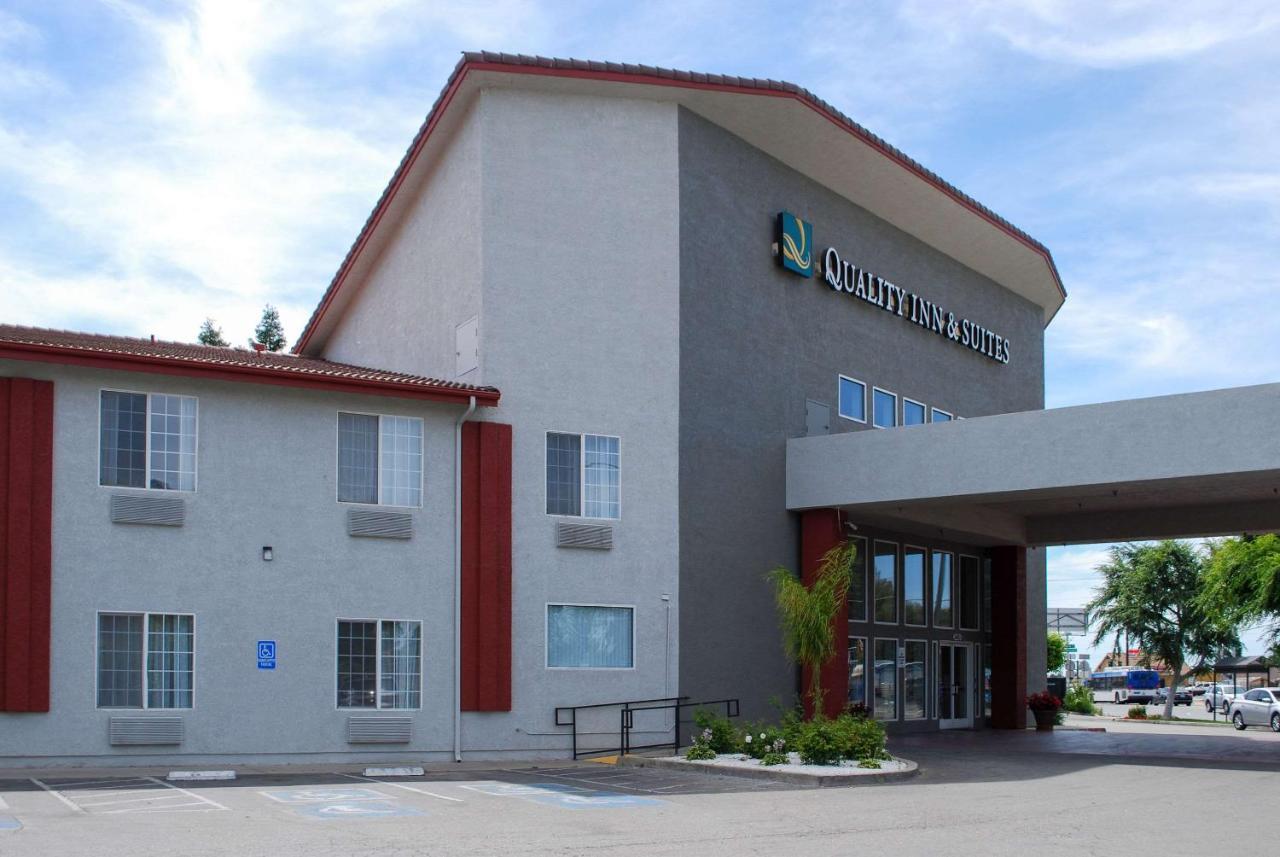 Quality Inn & Suites Fresno Northwest Exteriör bild
